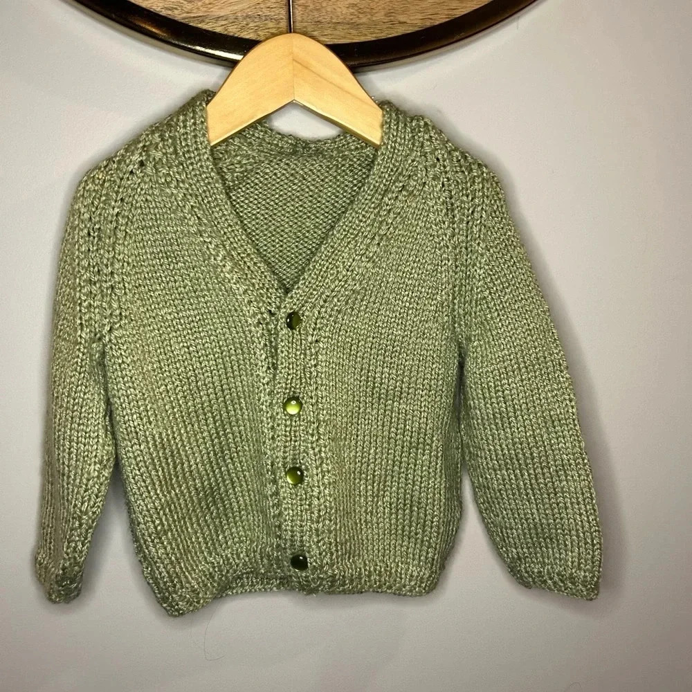 homemade knitted cardigan around  6-12 months​